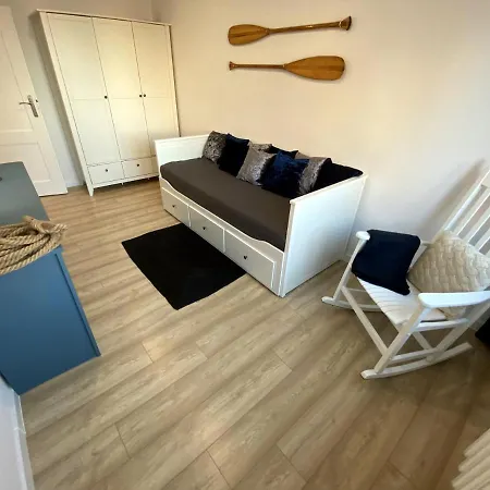 Marina 카미엔 포모르스키